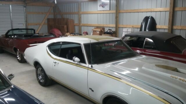 Oldsmobile 442 1969 image number 13