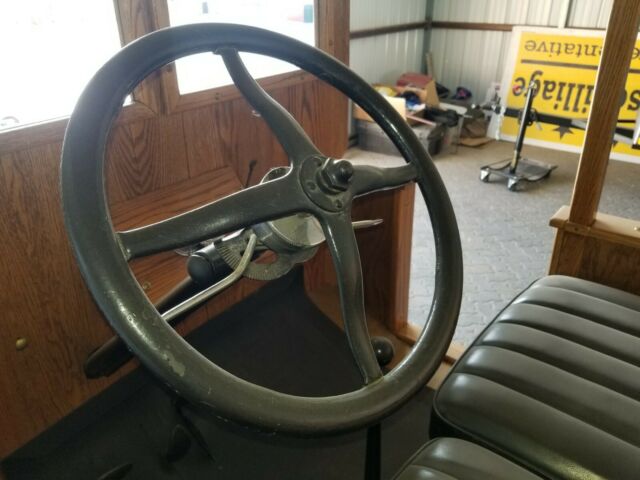 Ford Model T 1922 image number 37