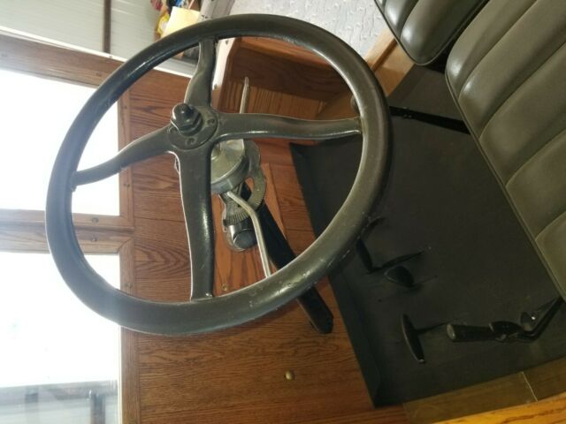 Ford Model T 1922 image number 9