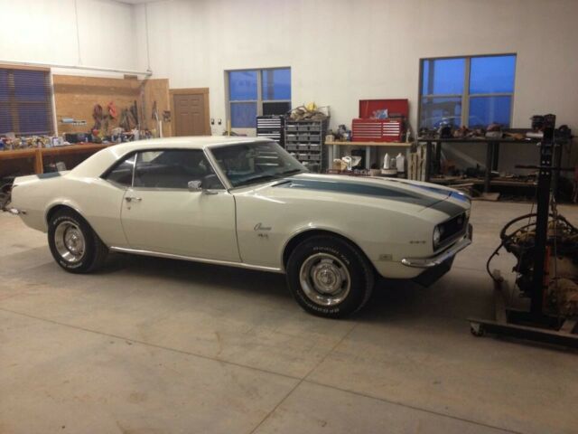 Chevrolet Camaro 1968 image number 0