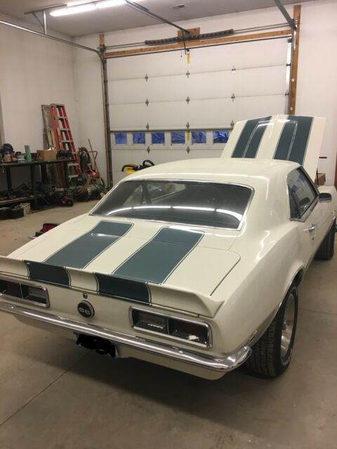 Chevrolet Camaro 1968 image number 12