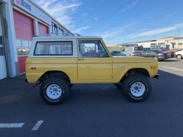 Ford Bronco 1974 image number 16