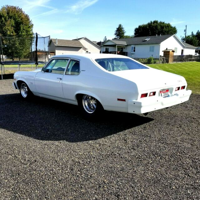 Chevrolet Nova 1973 image number 2