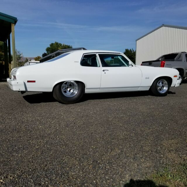 Chevrolet Nova 1973 image number 4