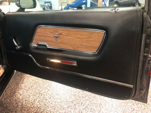 Ford Mustang 1969 image number 35