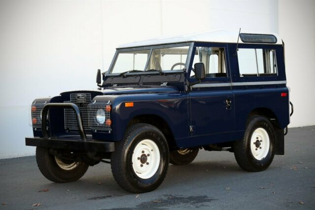 Land Rover Series II A 88" 1969 image number 12