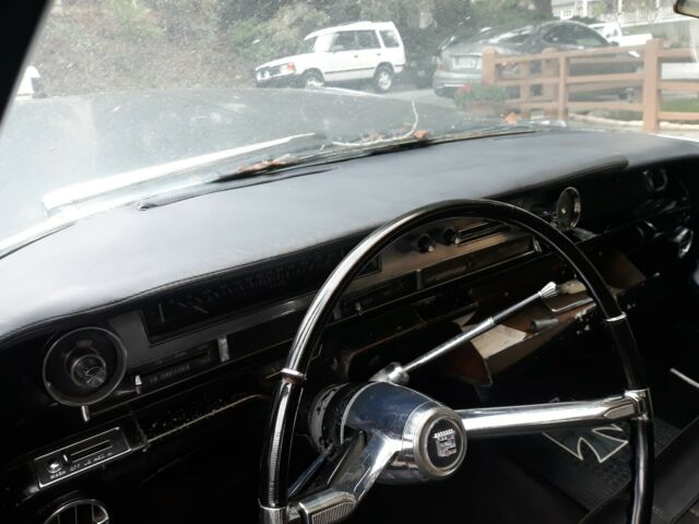 Cadillac Fleetwood 1962 image number 16