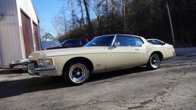 Buick Riviera 1973 image number 19