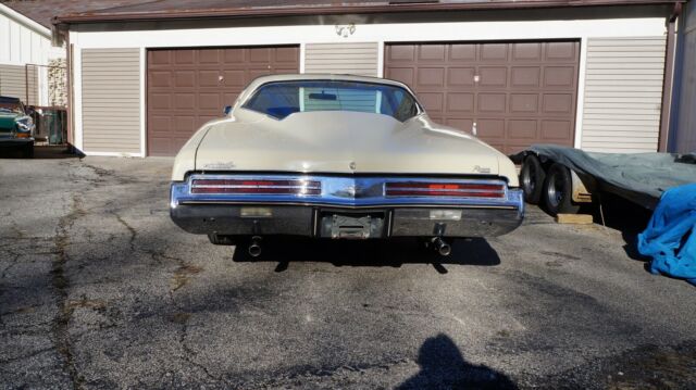Buick Riviera 1973 image number 3