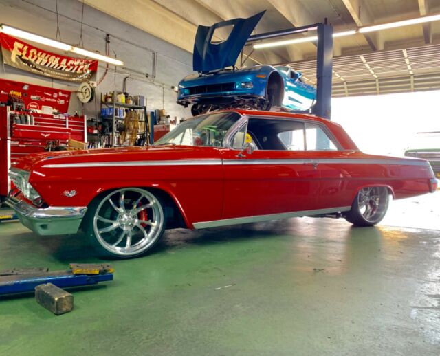 Chevrolet Impala 1962 image number 1