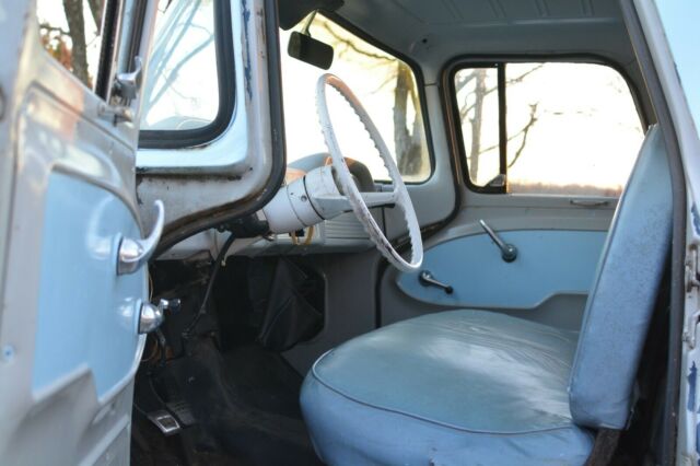 Chevrolet C-10 1963 image number 11