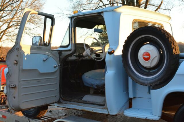 Chevrolet C-10 1963 image number 29