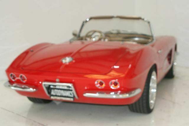 Chevrolet Corvette 1961 image number 34
