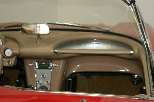 Chevrolet Corvette 1961 image number 42