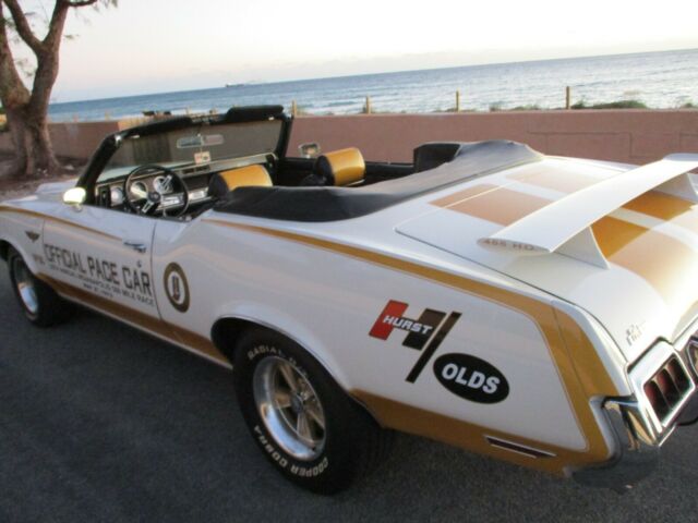 Oldsmobile 442 1972 image number 24
