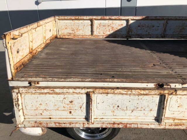 Volkswagen Bus/Vanagon 1963 image number 22