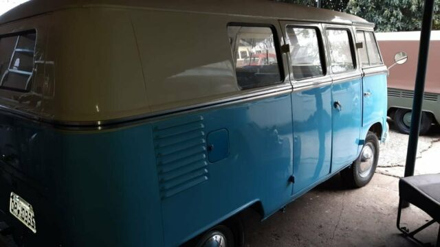 Volkswagen Bus/Vanagon 1962 image number 1