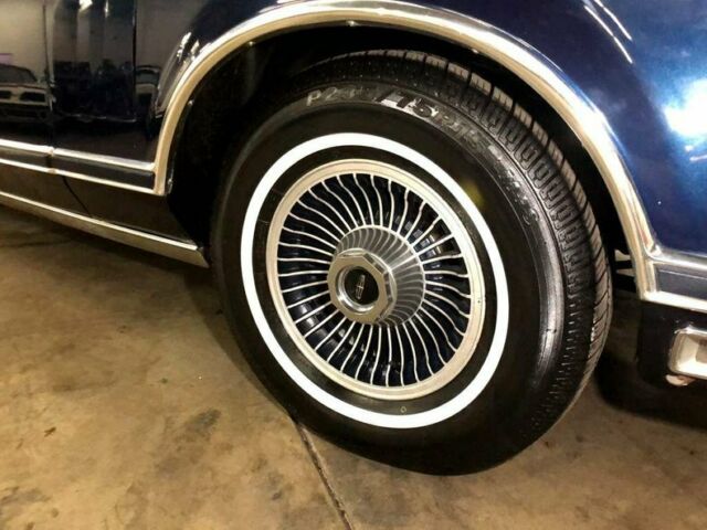 Lincoln Mark Series 1979 image number 11