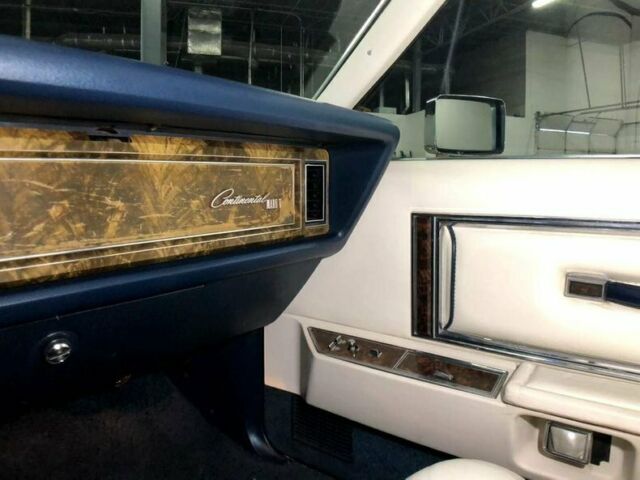 Lincoln Mark Series 1979 image number 22
