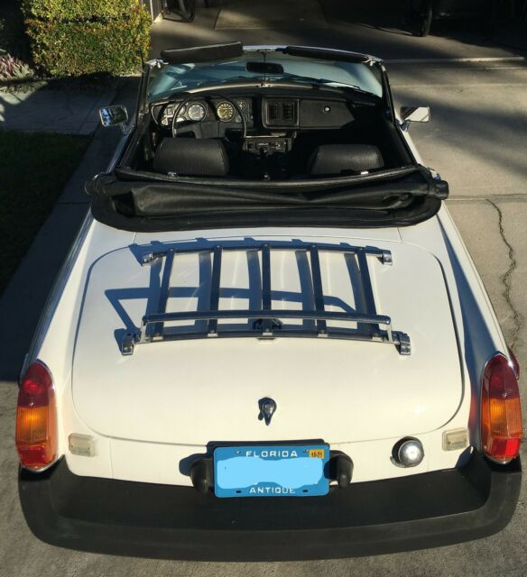 MG MGB 1979 image number 20
