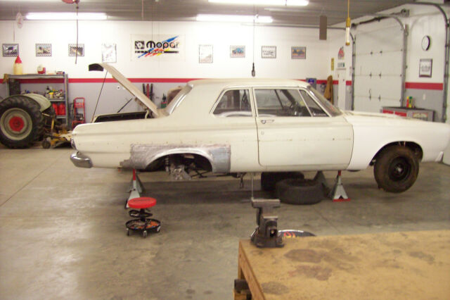 Plymouth Belvedere 1965 image number 15
