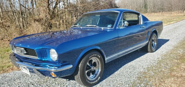 Ford Mustang 1966 image number 26