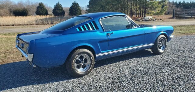 Ford Mustang 1966 image number 7
