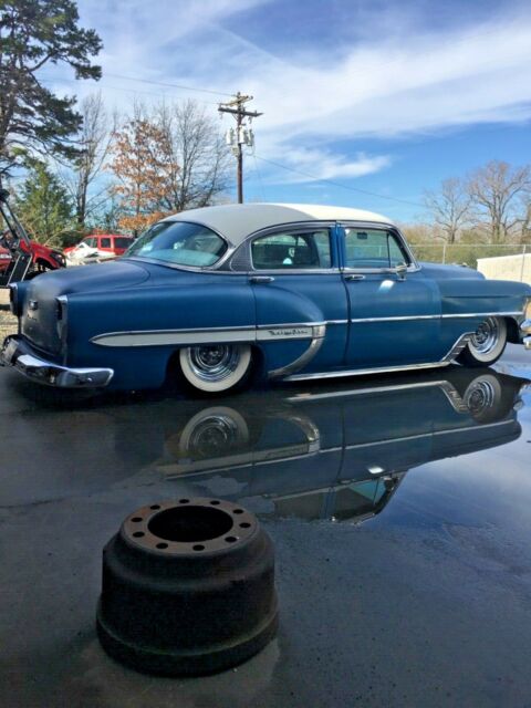 Chevrolet Bel Air/150/210 1954 image number 4