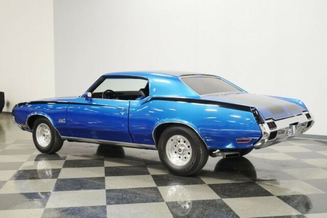Oldsmobile Cutlass 1972 image number 8