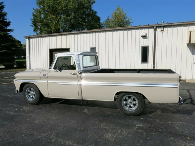 Chevrolet C-10 1965 image number 29