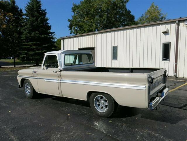 Chevrolet C-10 1965 image number 30
