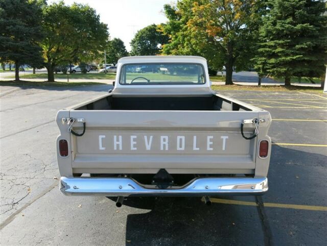 Chevrolet C-10 1965 image number 33