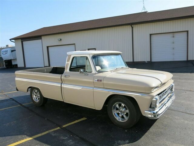 Chevrolet C-10 1965 image number 40