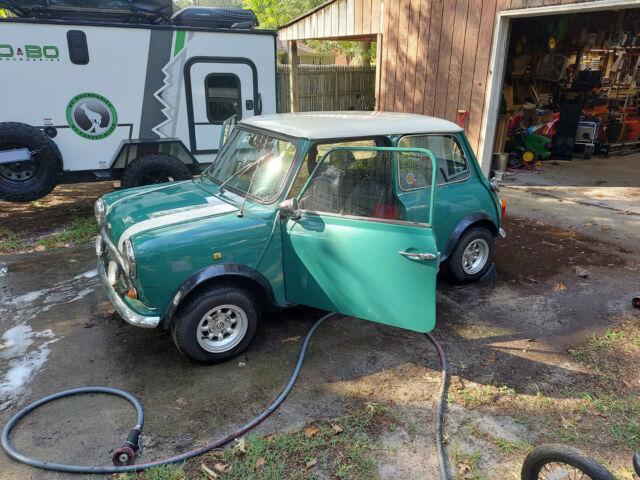 Mini Cooper 1968 image number 3
