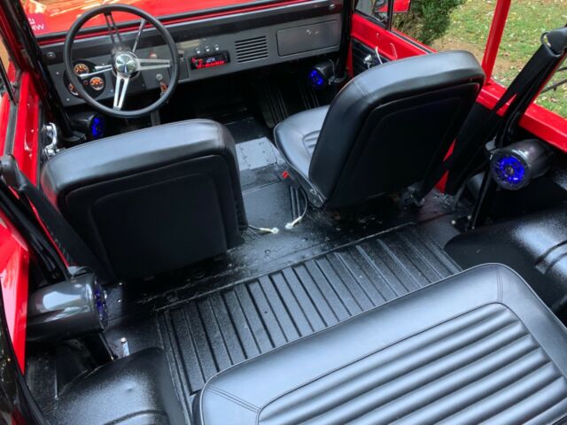 Ford Bronco 1966 image number 15