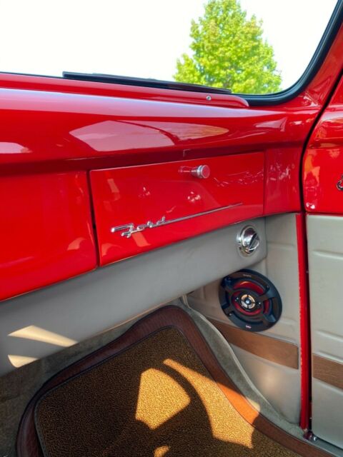 Ford F-100 1953 image number 11