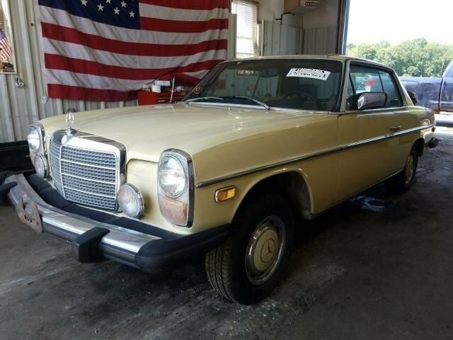 Mercedes-Benz 280C 1974 image number 16