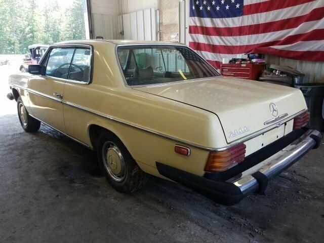 Mercedes-Benz 280C 1974 image number 4