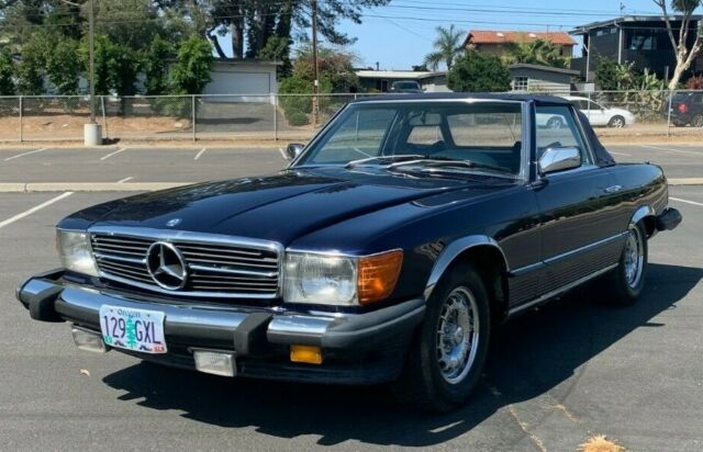Mercedes-Benz SL-Class 1976 image number 0