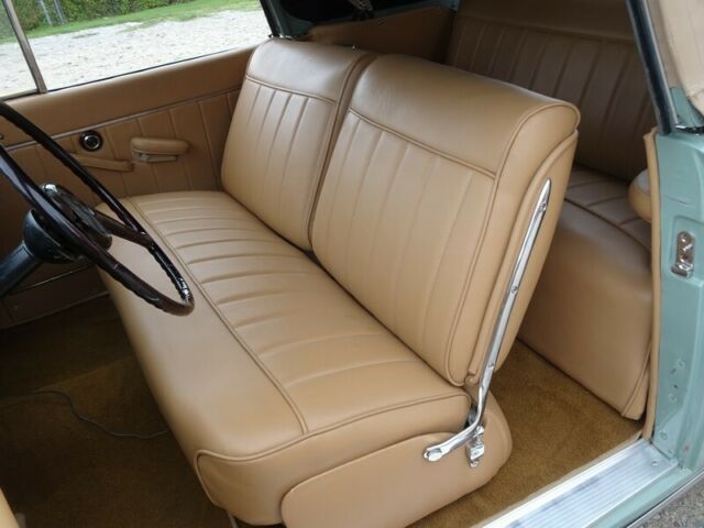 Lincoln Continental 1947 image number 33