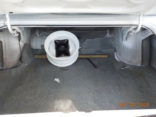 Plymouth Fury 1971 image number 45