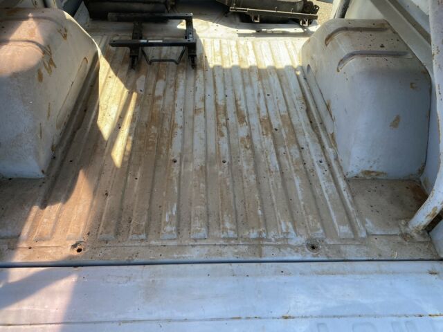 Ford Bronco 1973 image number 28
