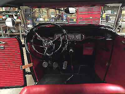 Ford Model B 1932 image number 10