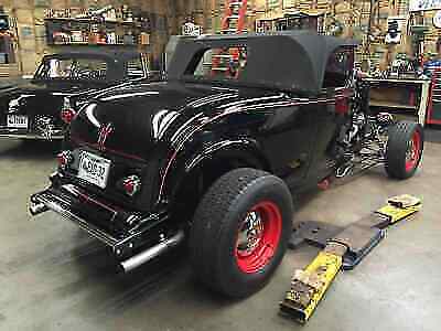 Ford Model B 1932 image number 31