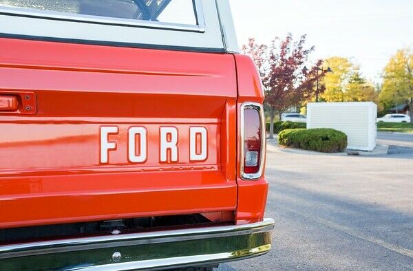 Ford Bronco 1971 image number 23
