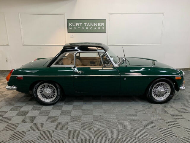 MG MGB 1970 image number 8