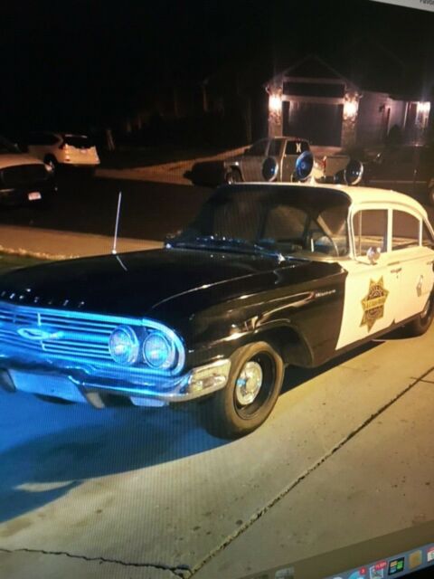 Chevrolet Impala 1960 image number 19
