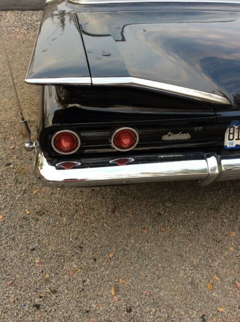 Chevrolet Impala 1960 image number 26