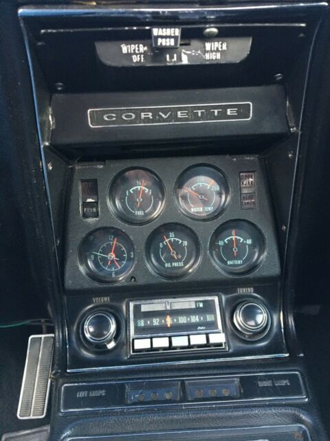 Chevrolet Corvette 1969 image number 16