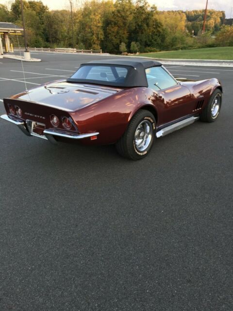 Chevrolet Corvette 1969 image number 4